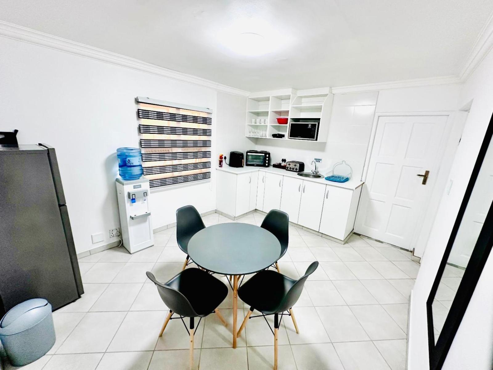 Hotel Vibes Cape Town Plattekloof Kamer foto